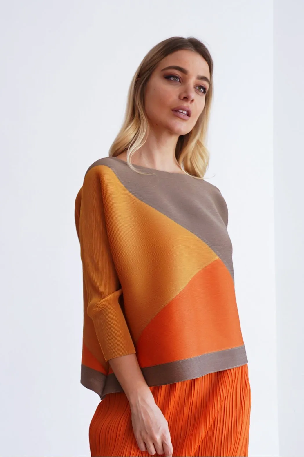 Ariane Color-Block Long Sleeve Top