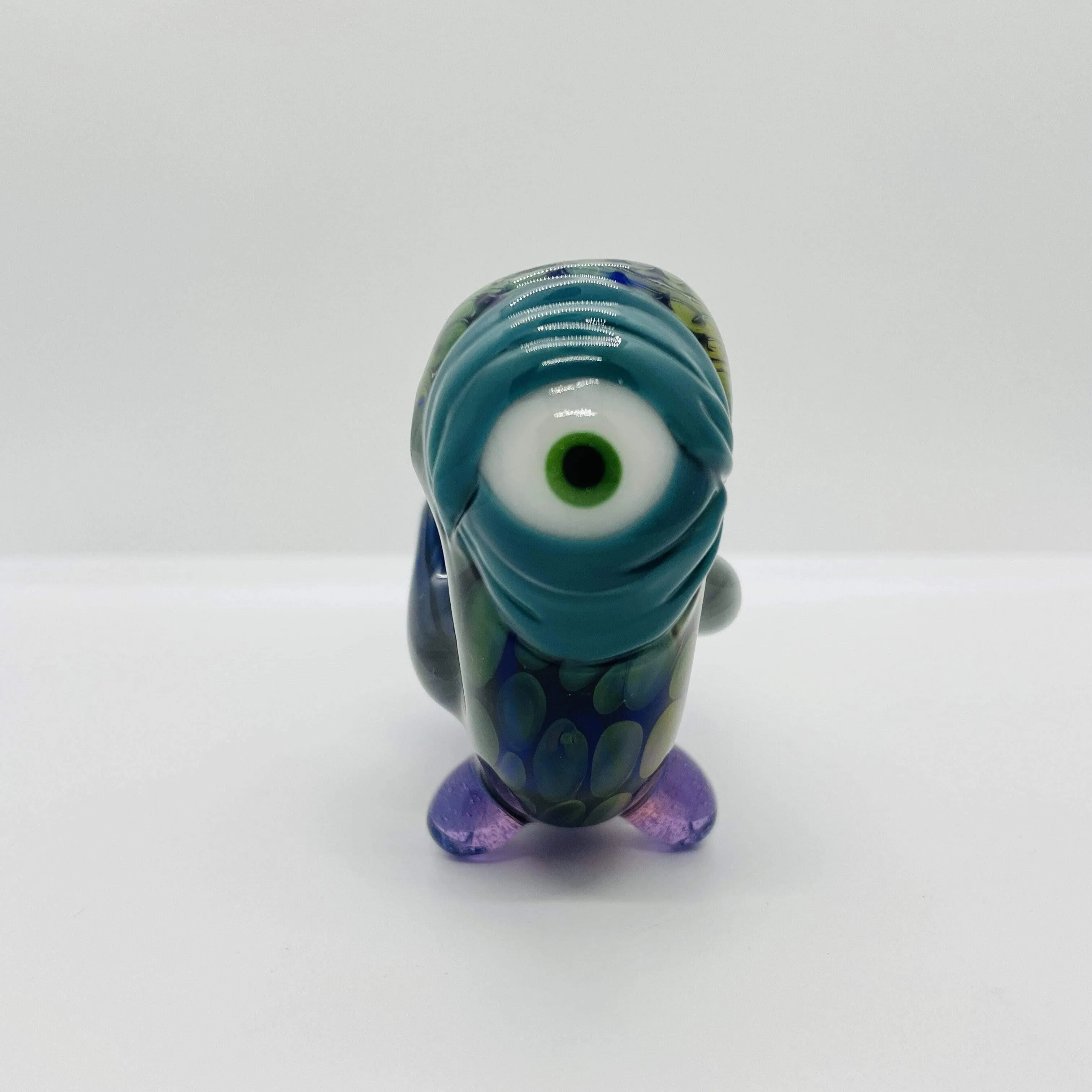 Flowing Eye Pipe