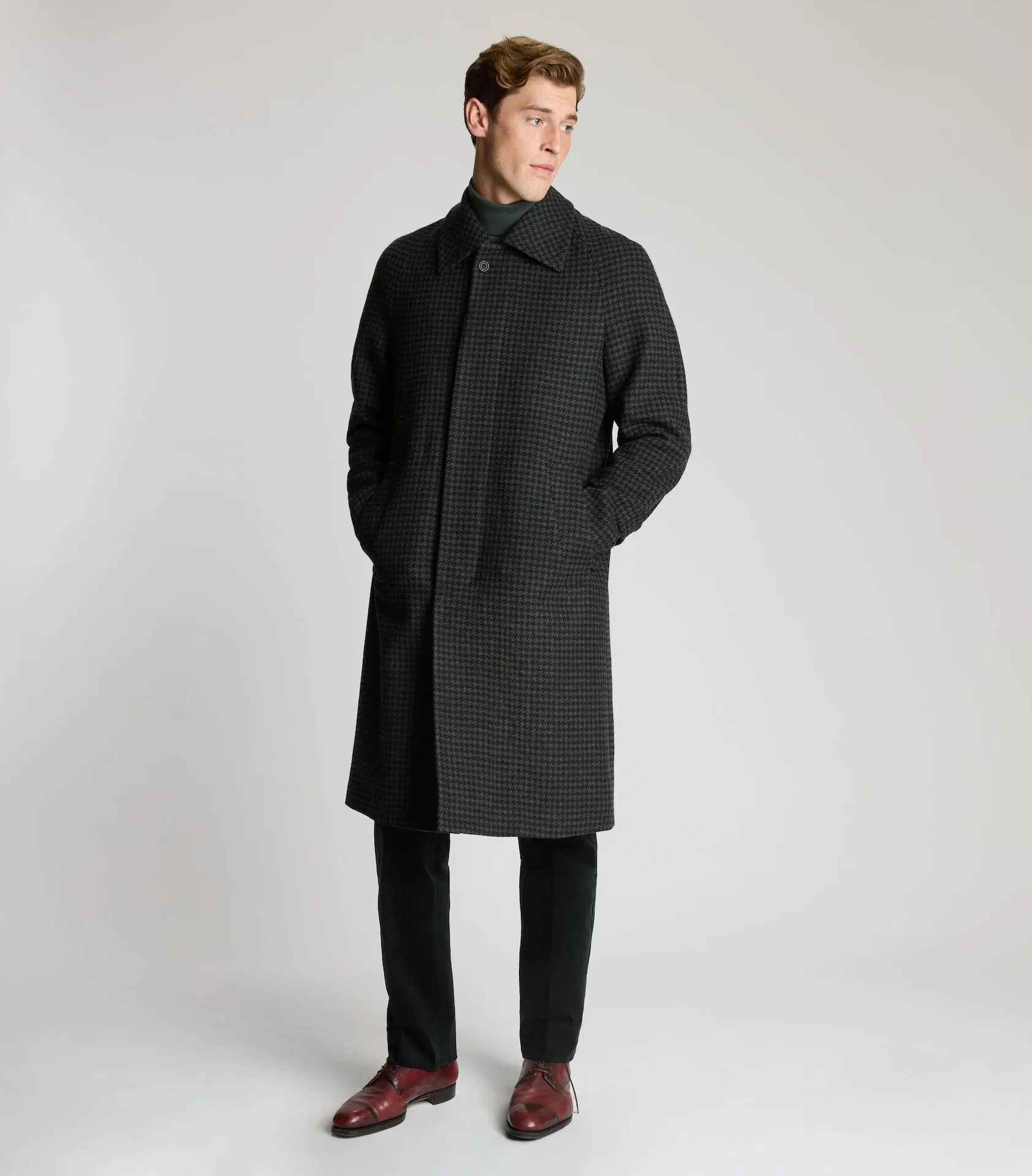 Olive/Midnight Houndstooth Raglan Sleeve Overcoat